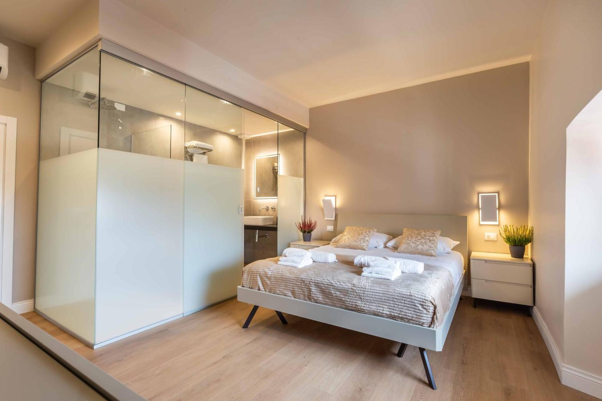 Lumina3 Luxury Roma